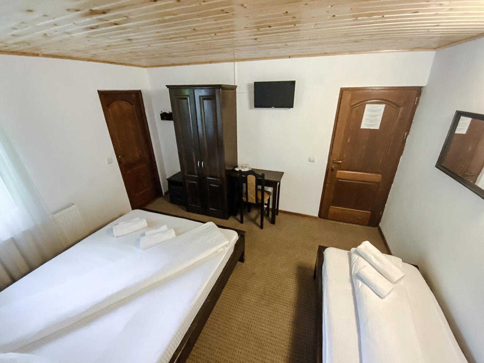 Pensiunea Petru Sugag Room photo